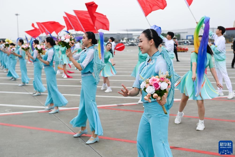 环亚客服电话